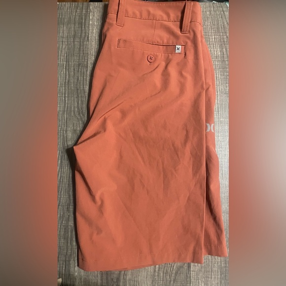Hurley Men's Orange Shorts! NWOT! - Picture 3 of 5